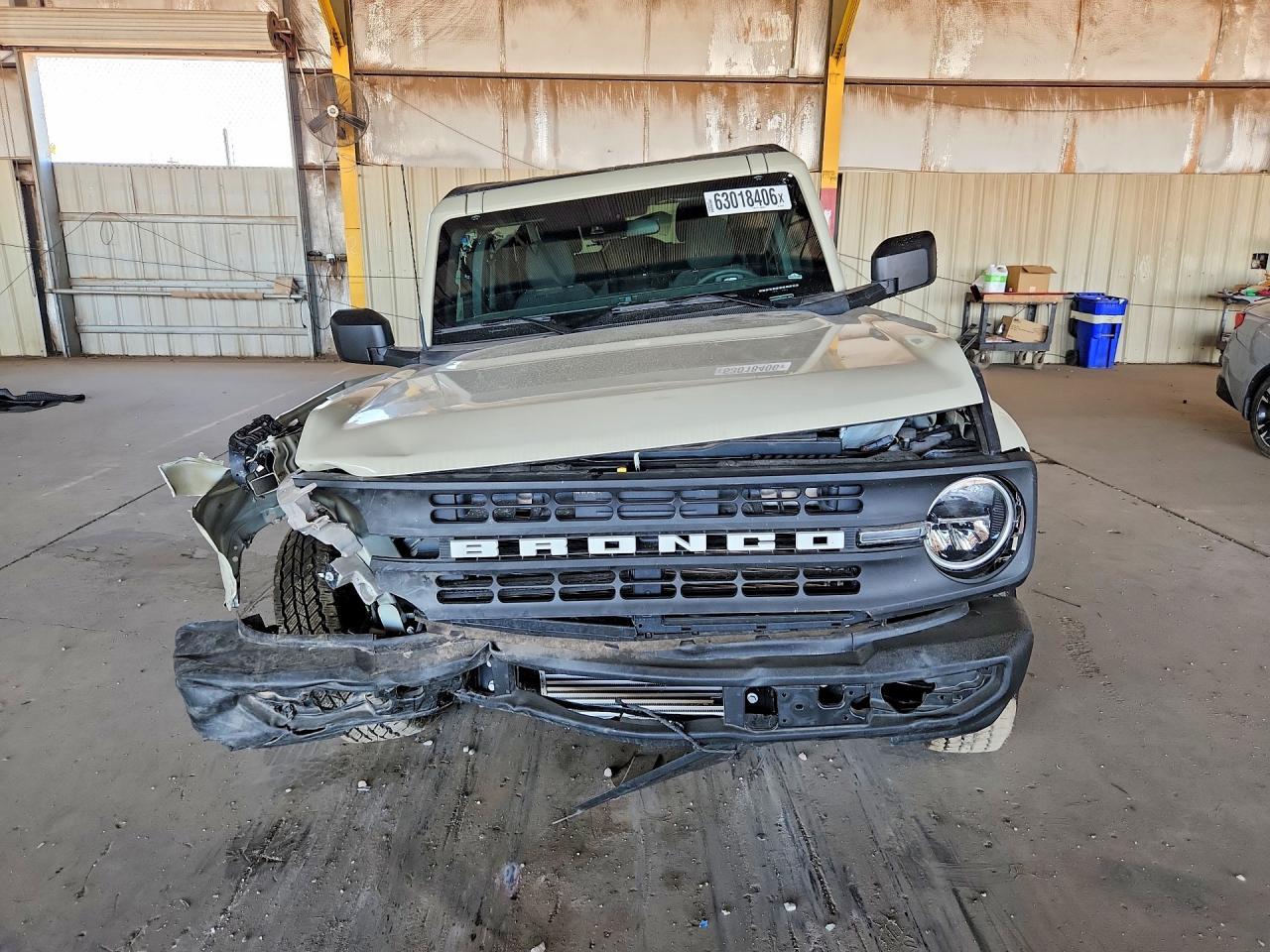 2025 Ford Bronco Big Bend - Image 5