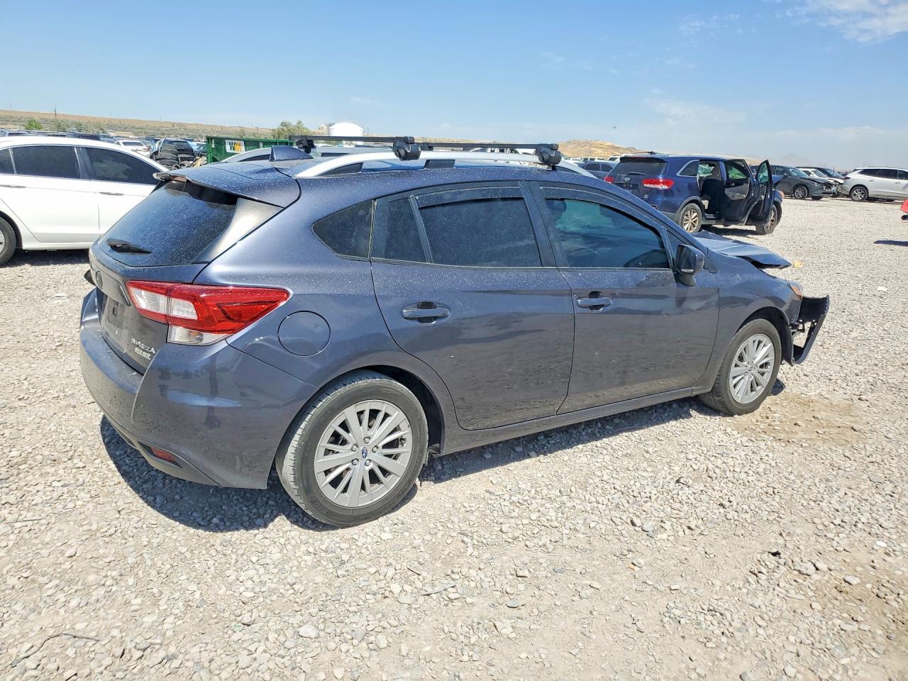 2017 Subaru Impreza Premium - Фото 3