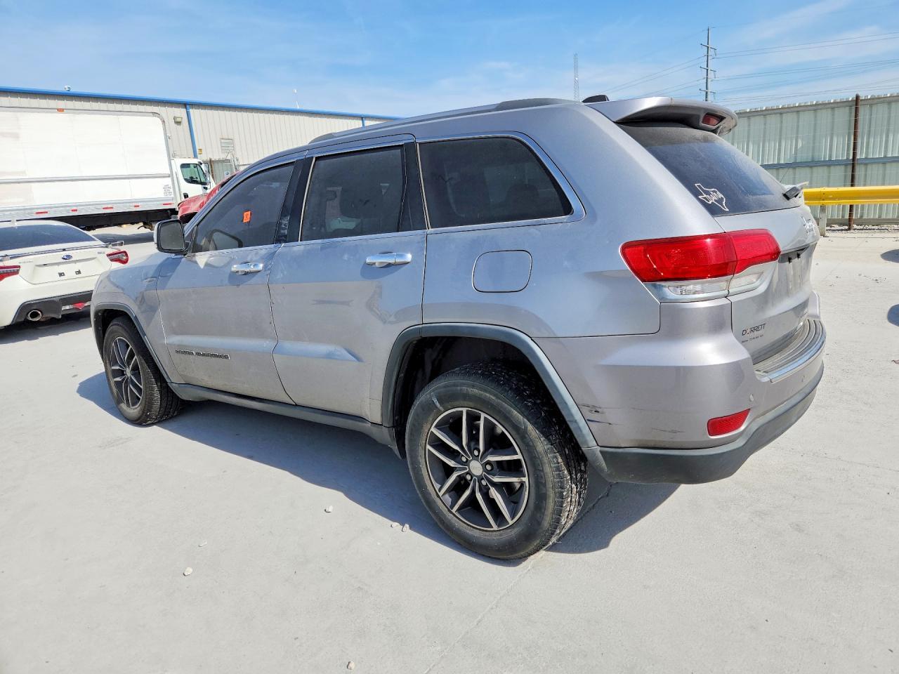 2017 Jeep Grand Cherokee Limited - Image 2
