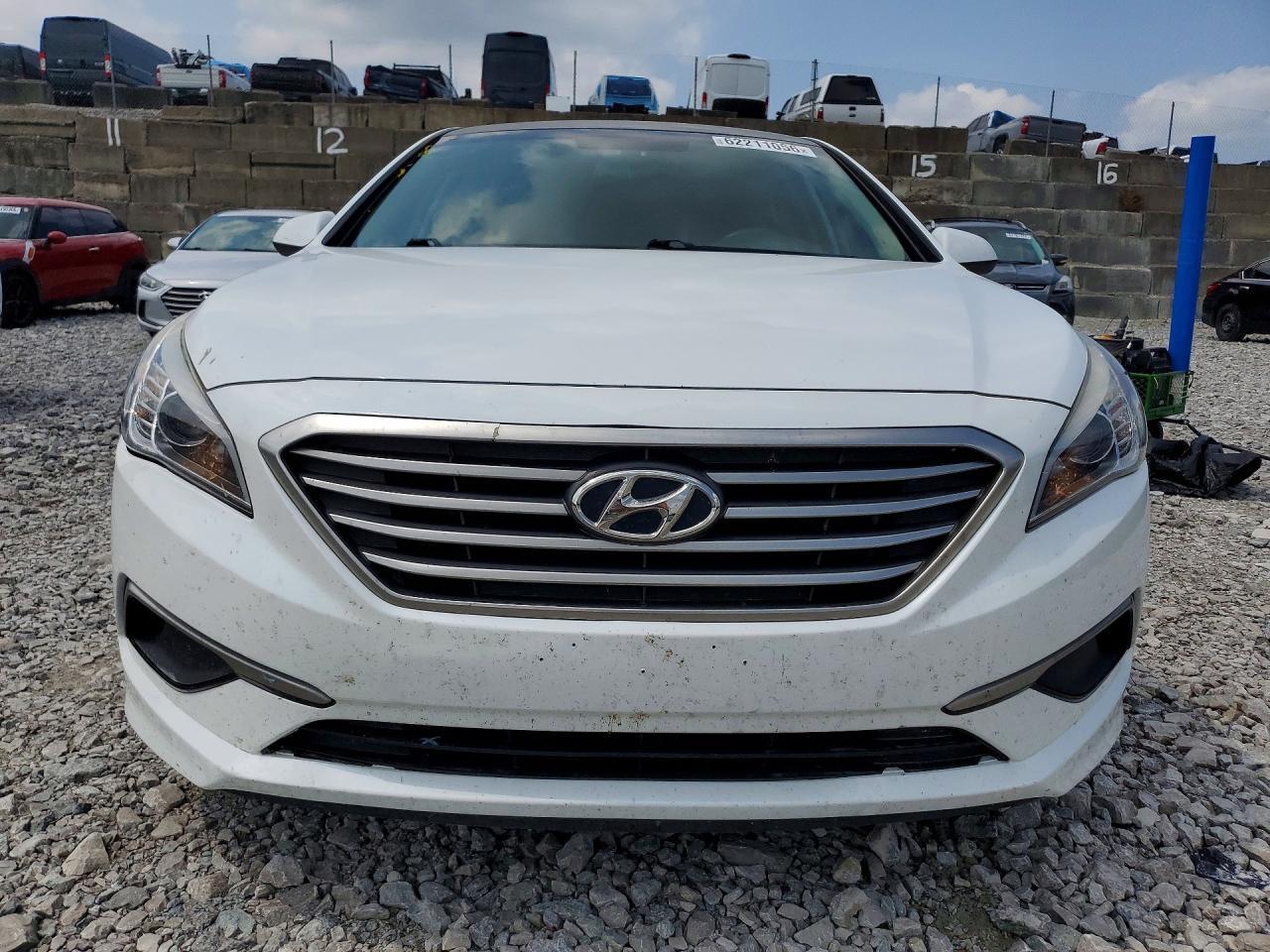 2017 Hyundai Sonata Se - Фото 5