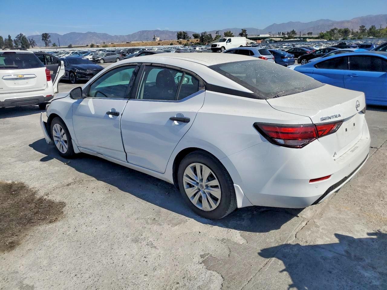 2024 Nissan Sentra S - Image 2