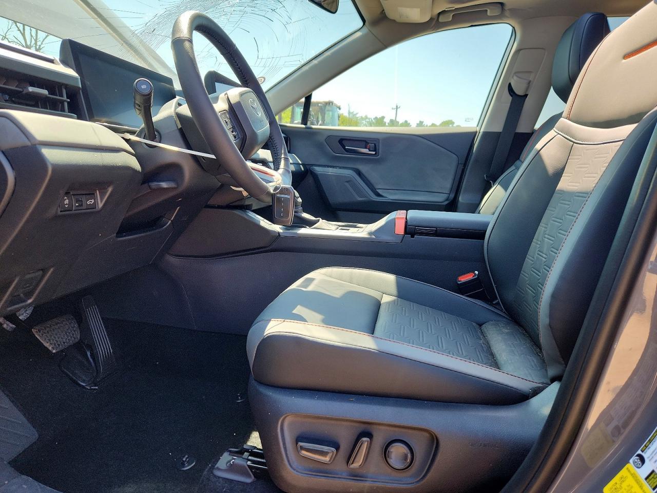 2026 Toyota Rav4 Woodland - Фото 7