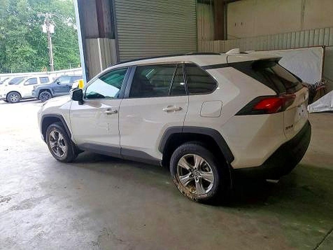 2024 Toyota Rav4 Xle - Фото 3