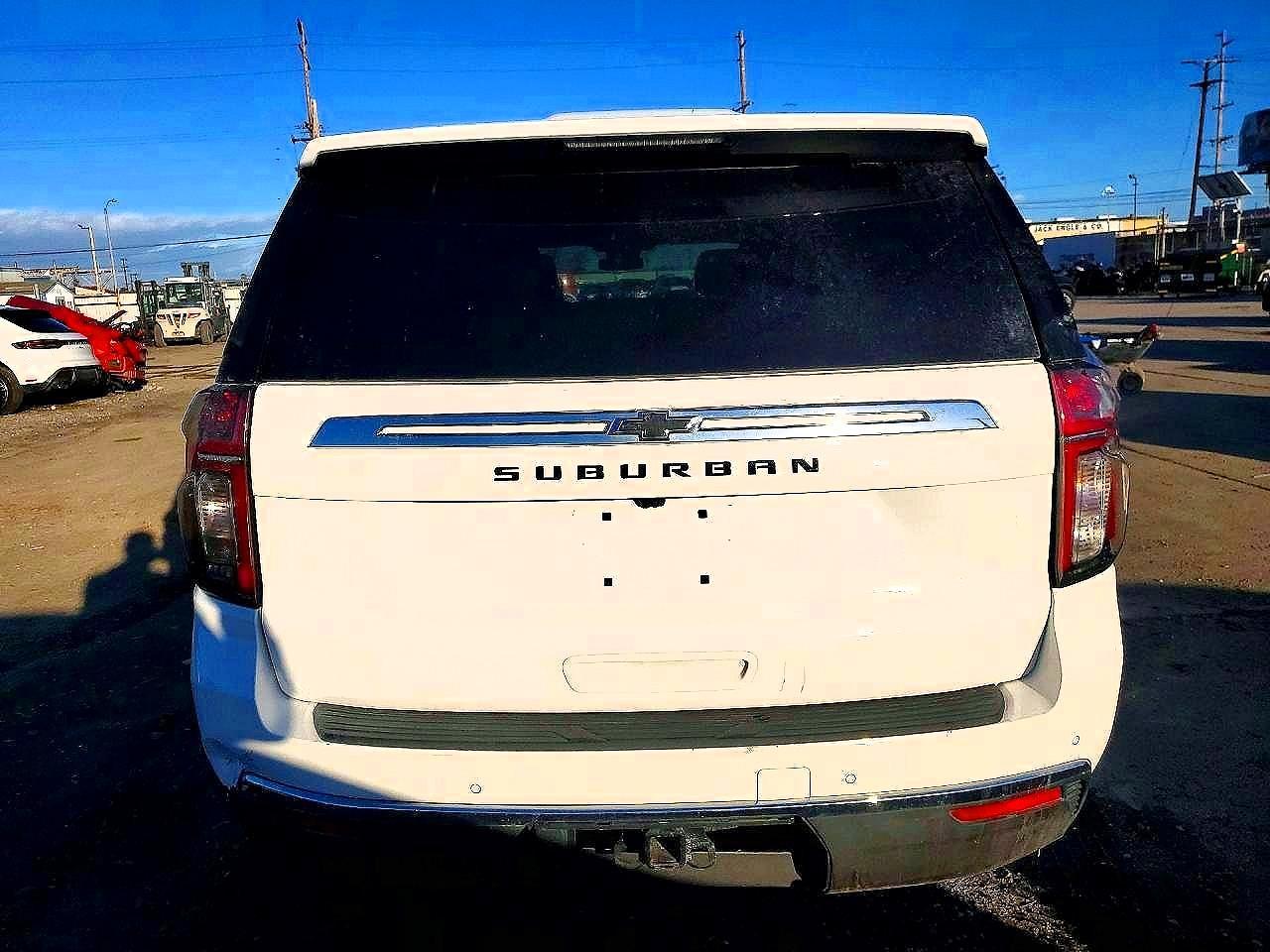 2024 Chevrolet Suburban - Фото 6
