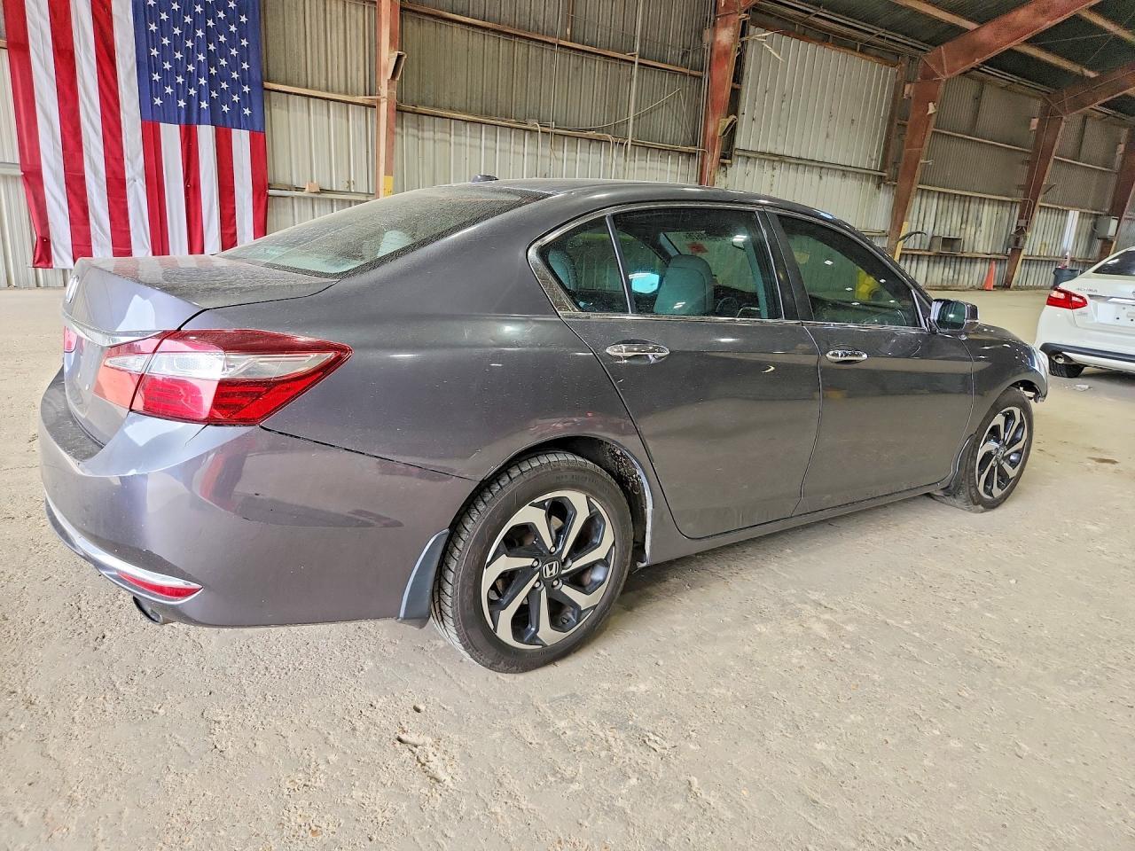 2017 Honda Accord Exl - Image 3