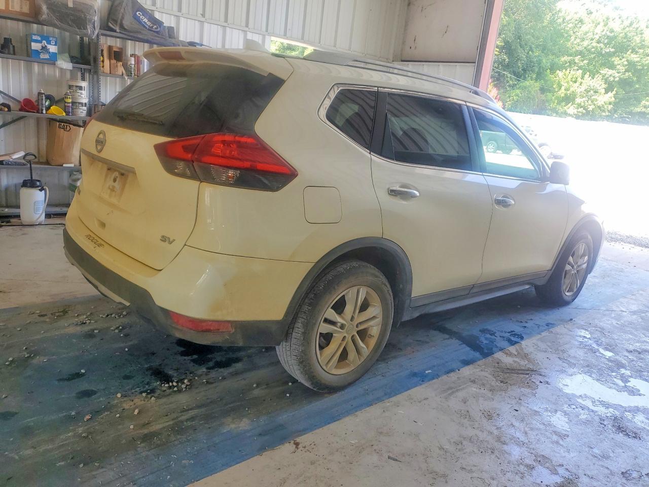2017 Nissan Rogue Sv - Фото 3