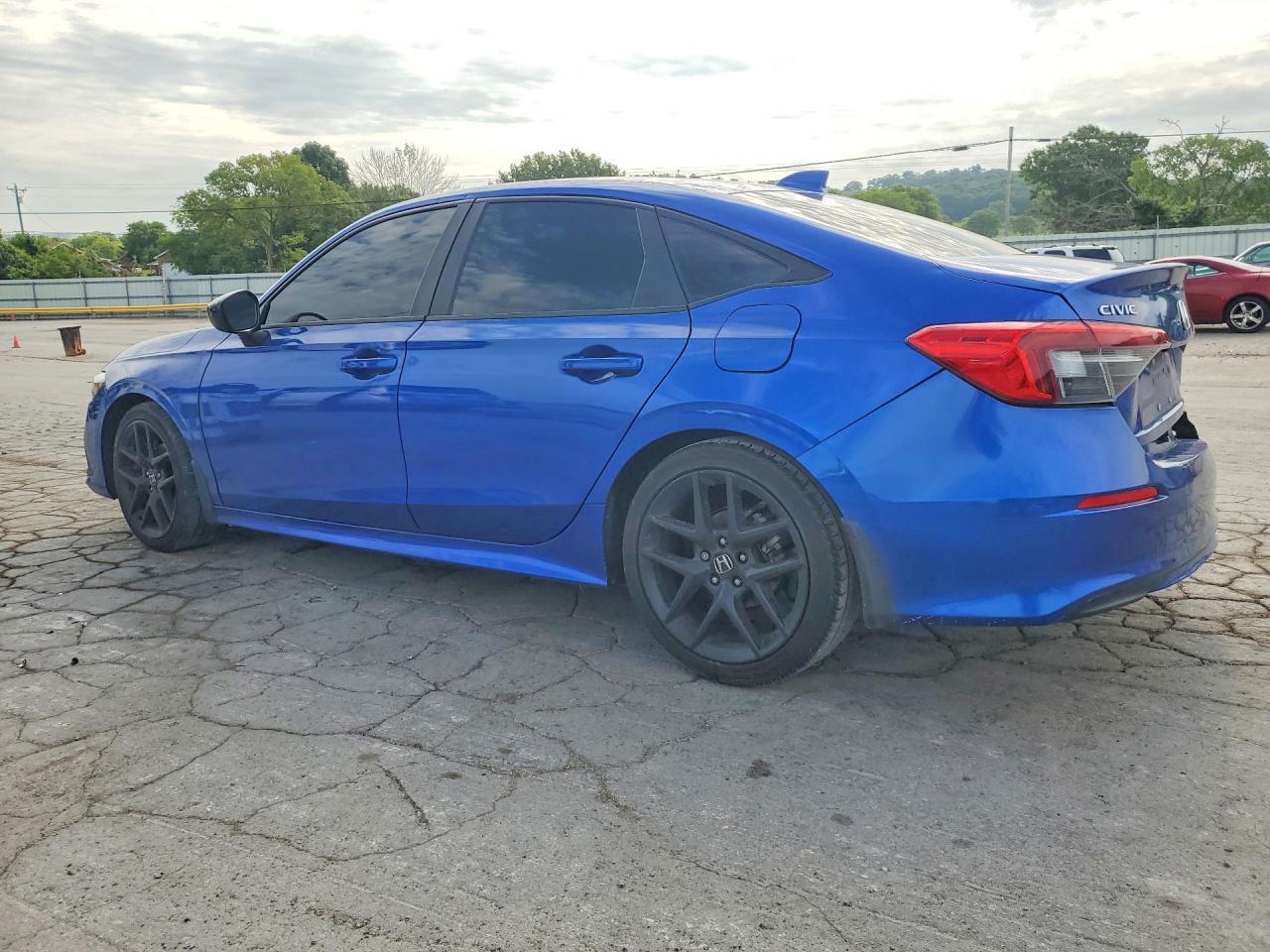 2022 Honda Civic Sport - Фото 2