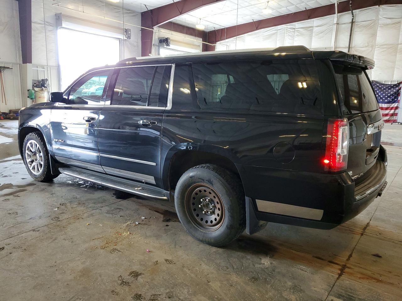 2016 GMC Yukon Xl Denali - Фото 2