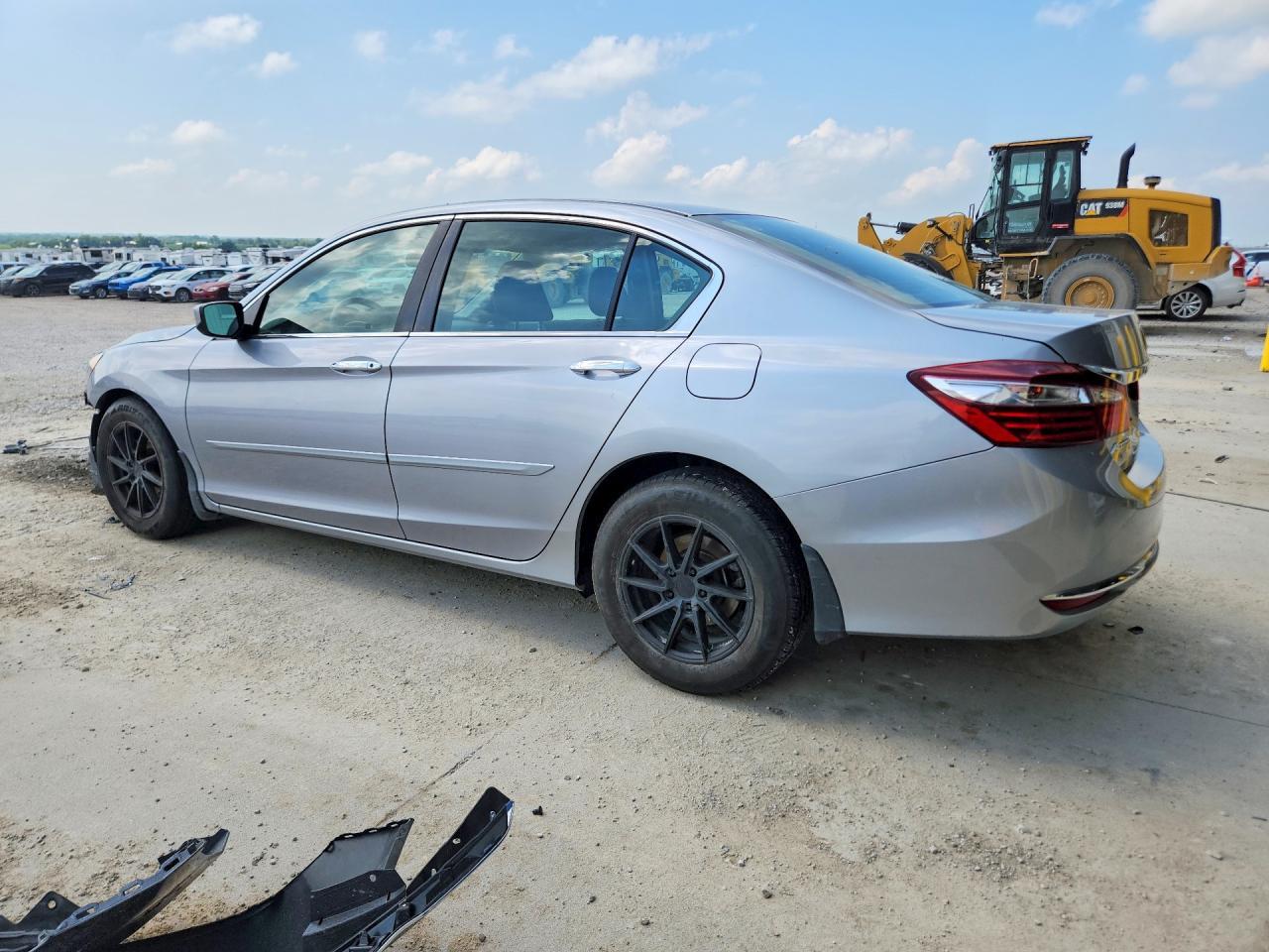 2017 Honda Accord Lx - Фото 2