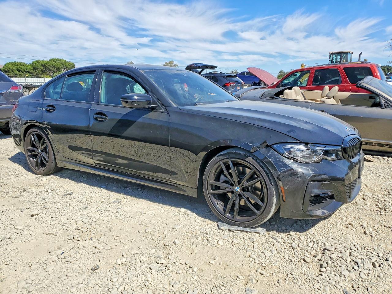 2022 BMW 330I - Фото 4