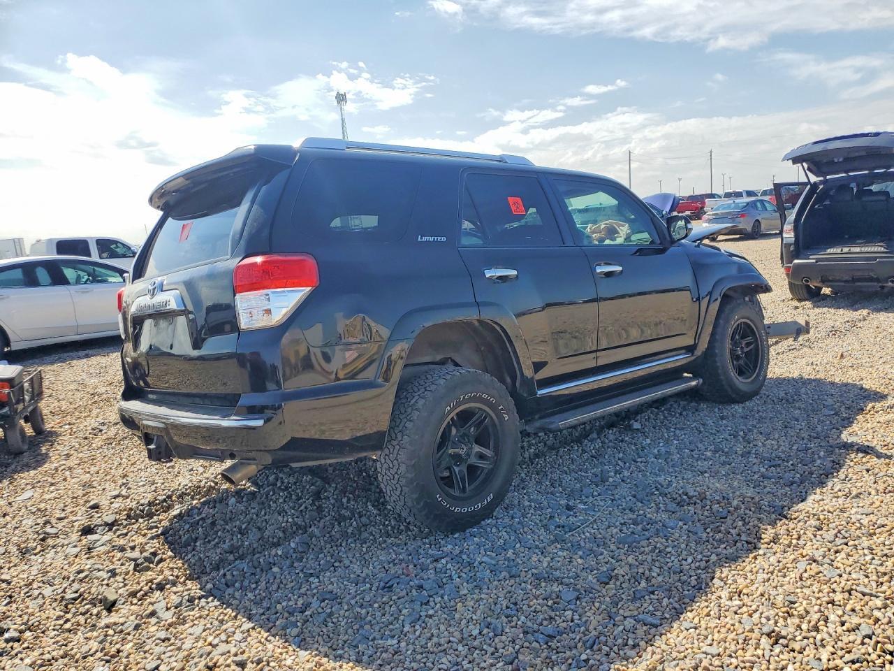 2011 Toyota 4 Runner - Фото 3