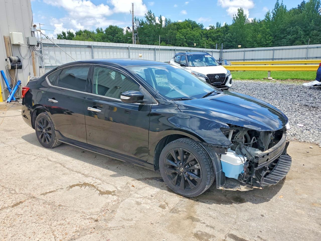 2017 Nissan Sentra - Фото 4