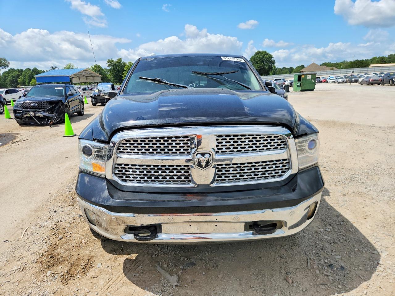 2017 Ram 1500 Laramie - Image 5