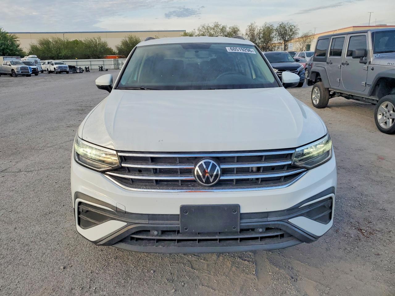 2022 Volkswagen Tiguan S - Image 5