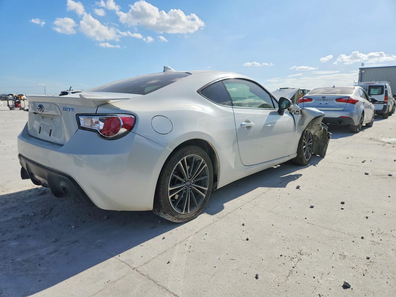 2016 Subaru Brz 2.0 Limited - Фото 3