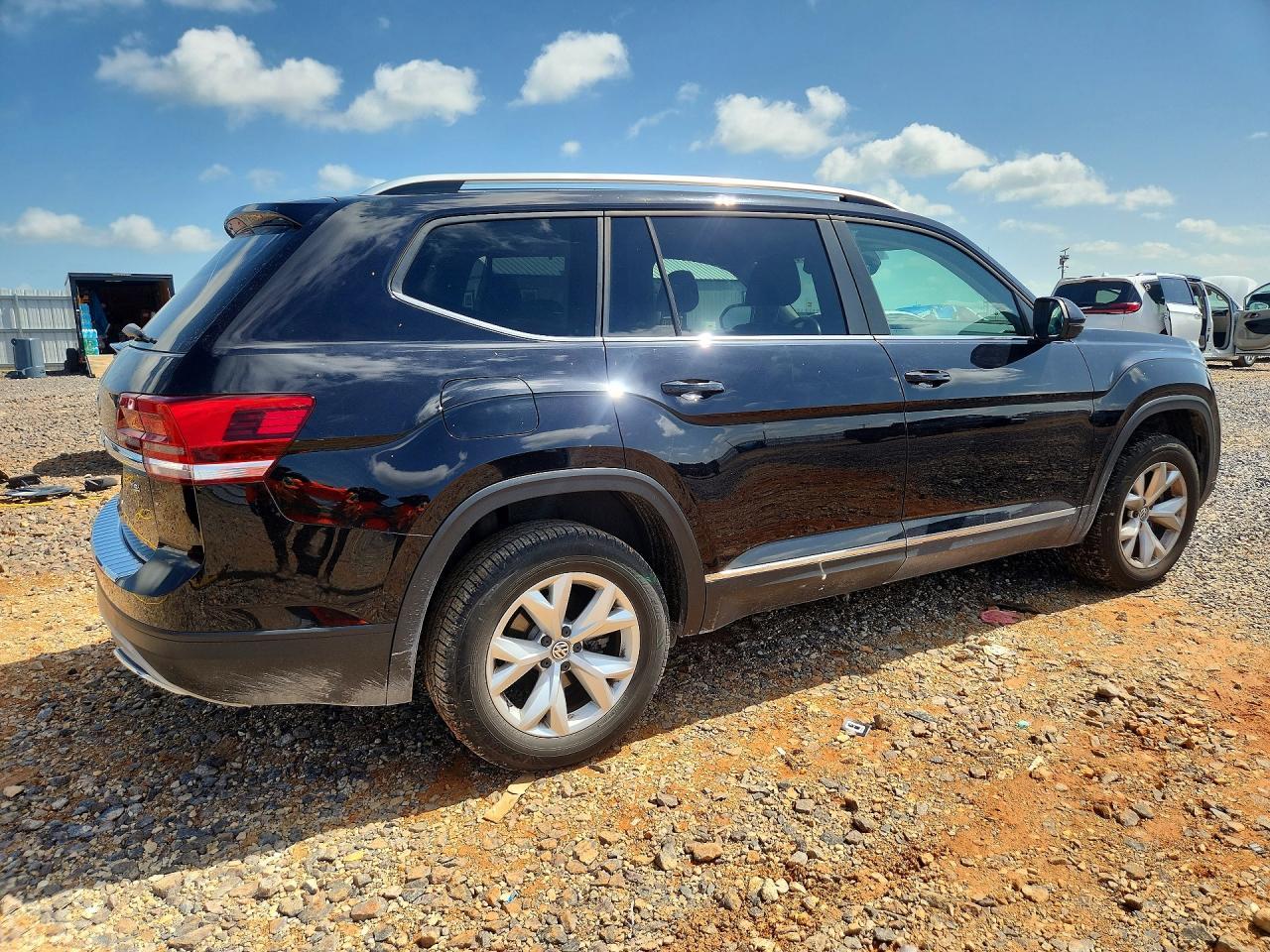 2018 Volkswagen Atlas Se - Фото 3