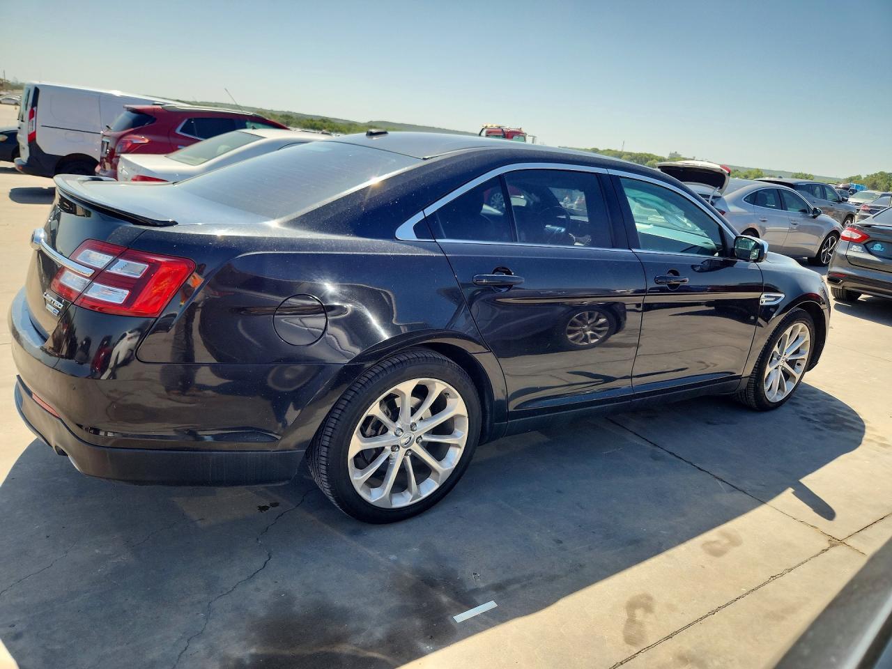 2013 Ford Taurus Limited - Фото 3