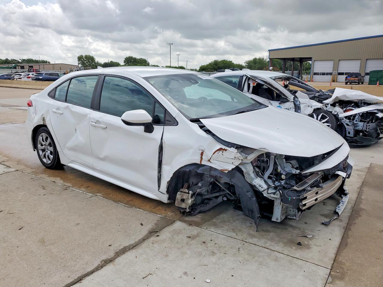 2021 Toyota Corolla Le - Image 4