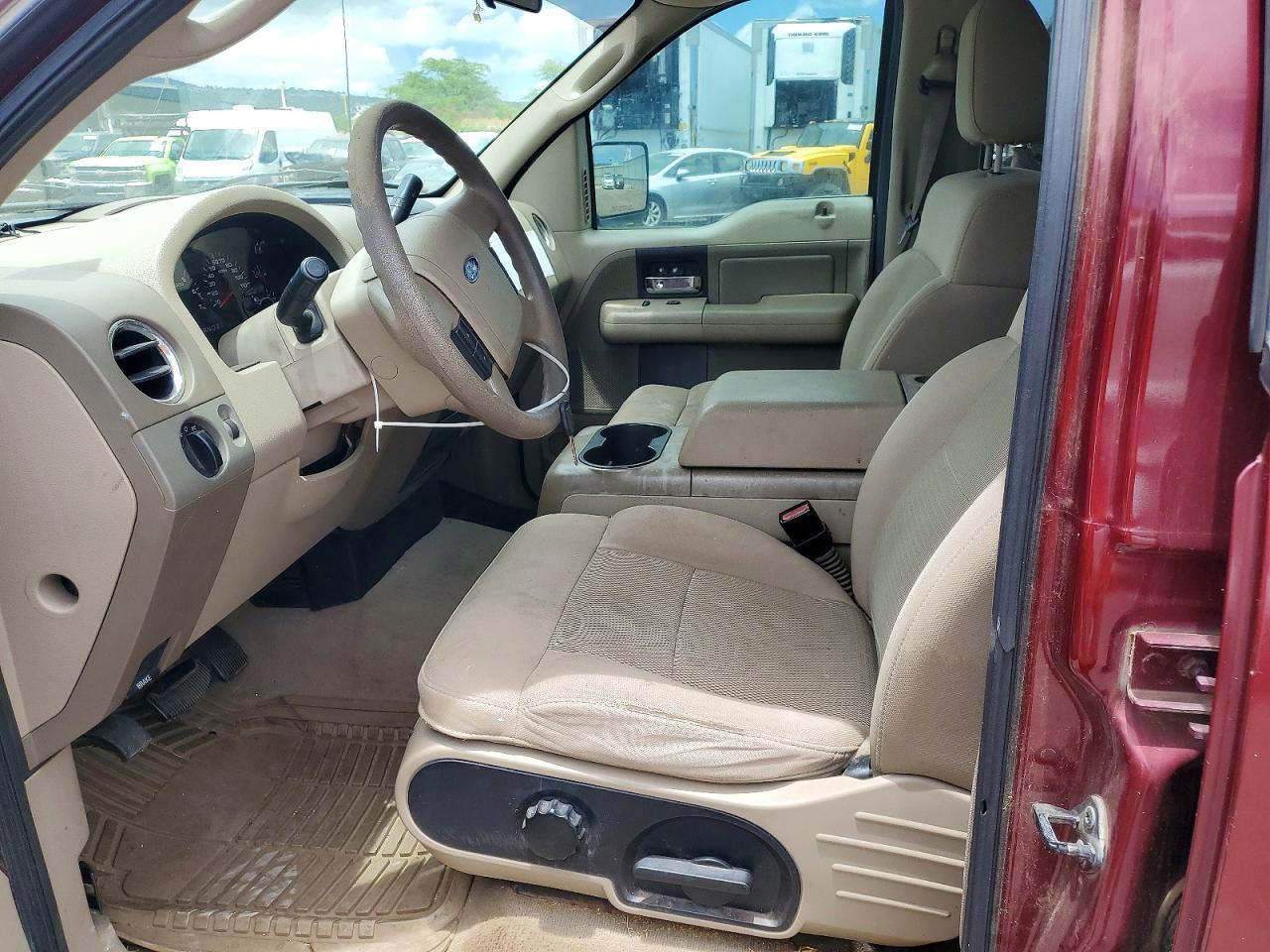 2005 Ford F150 Supercrew - Image 7