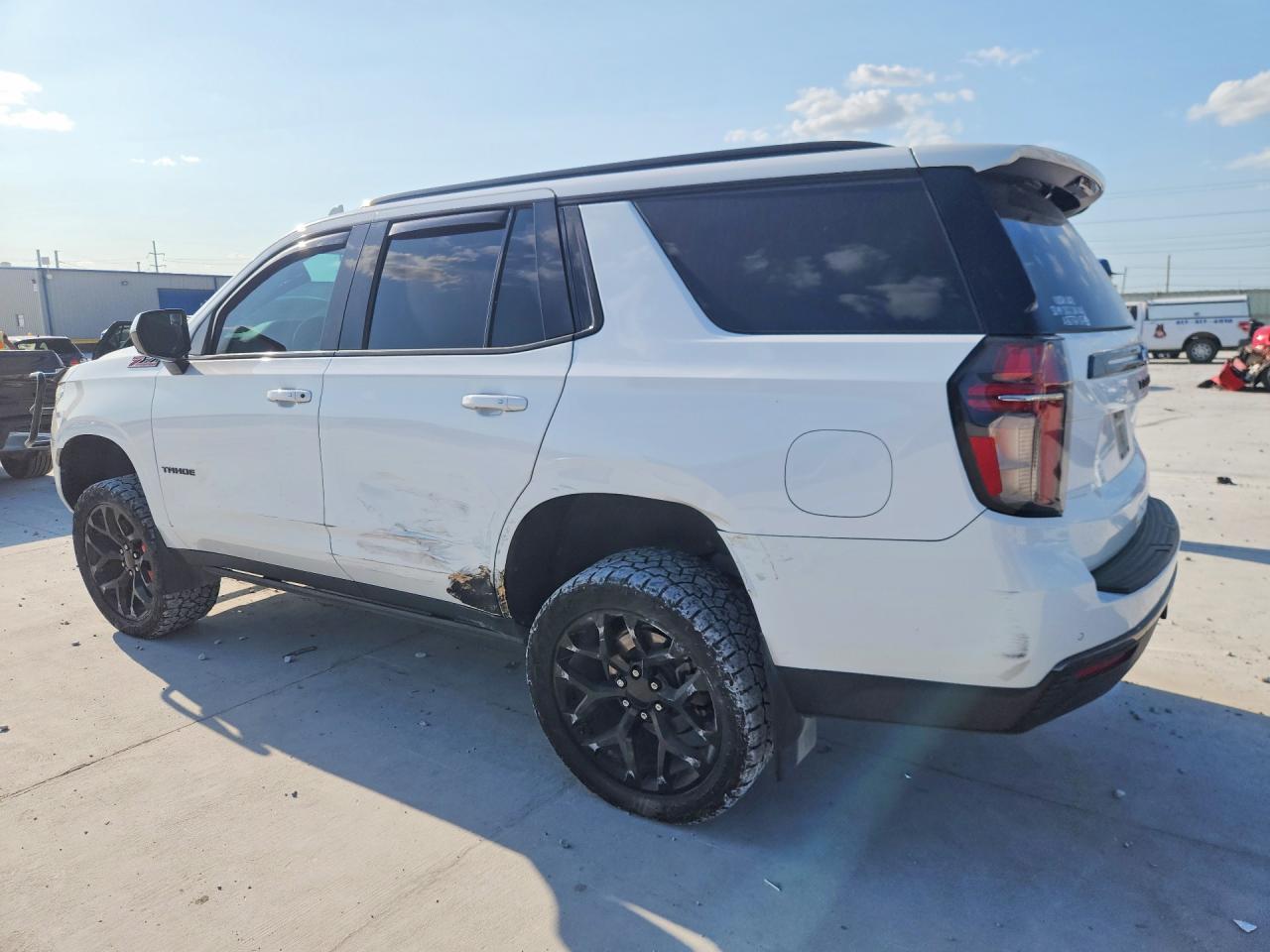 2021 Chevrolet Tahoe K1500 Z71 - Фото 2