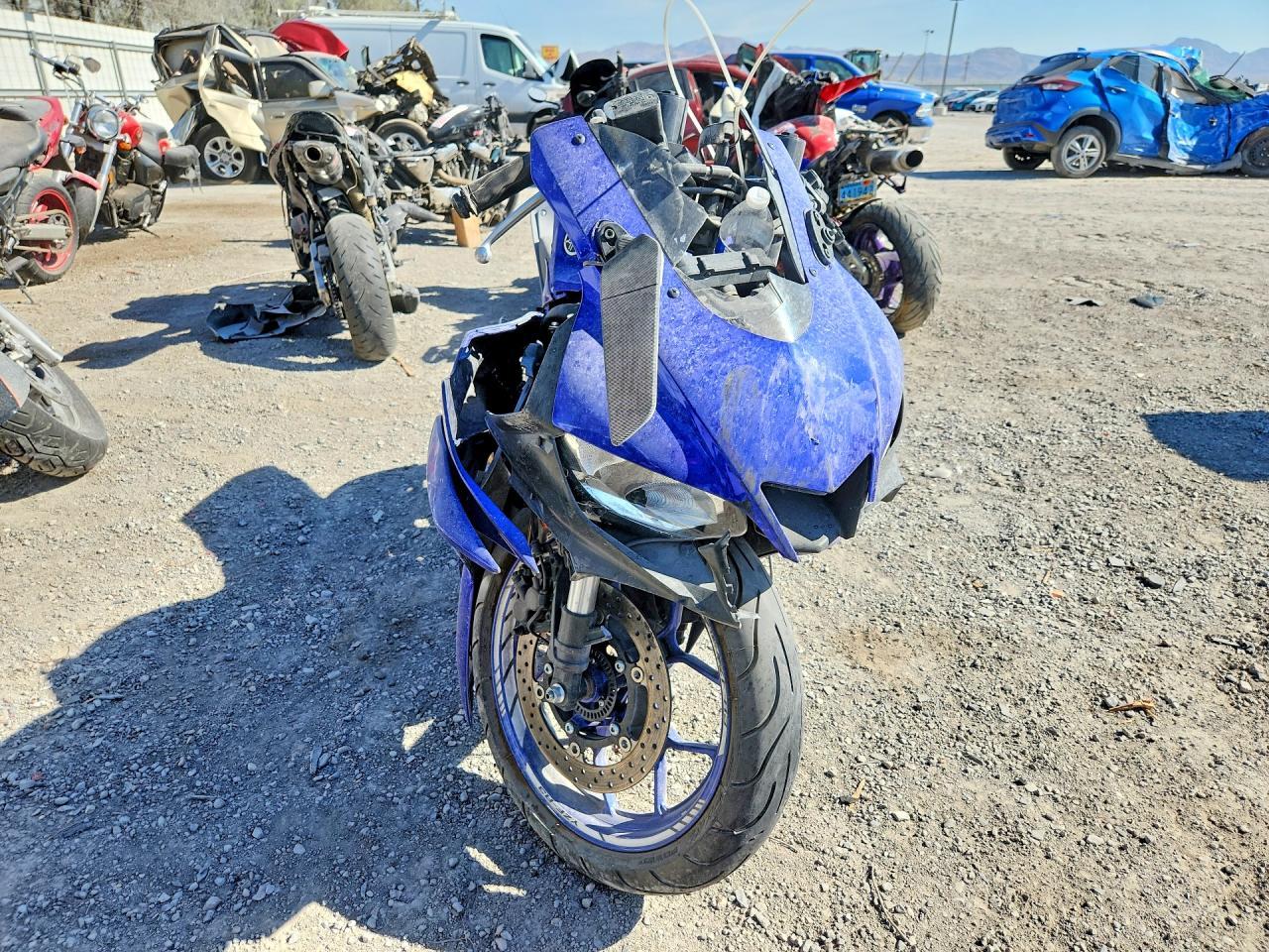 2020 Yamaha Yzfr3 A - Image 2