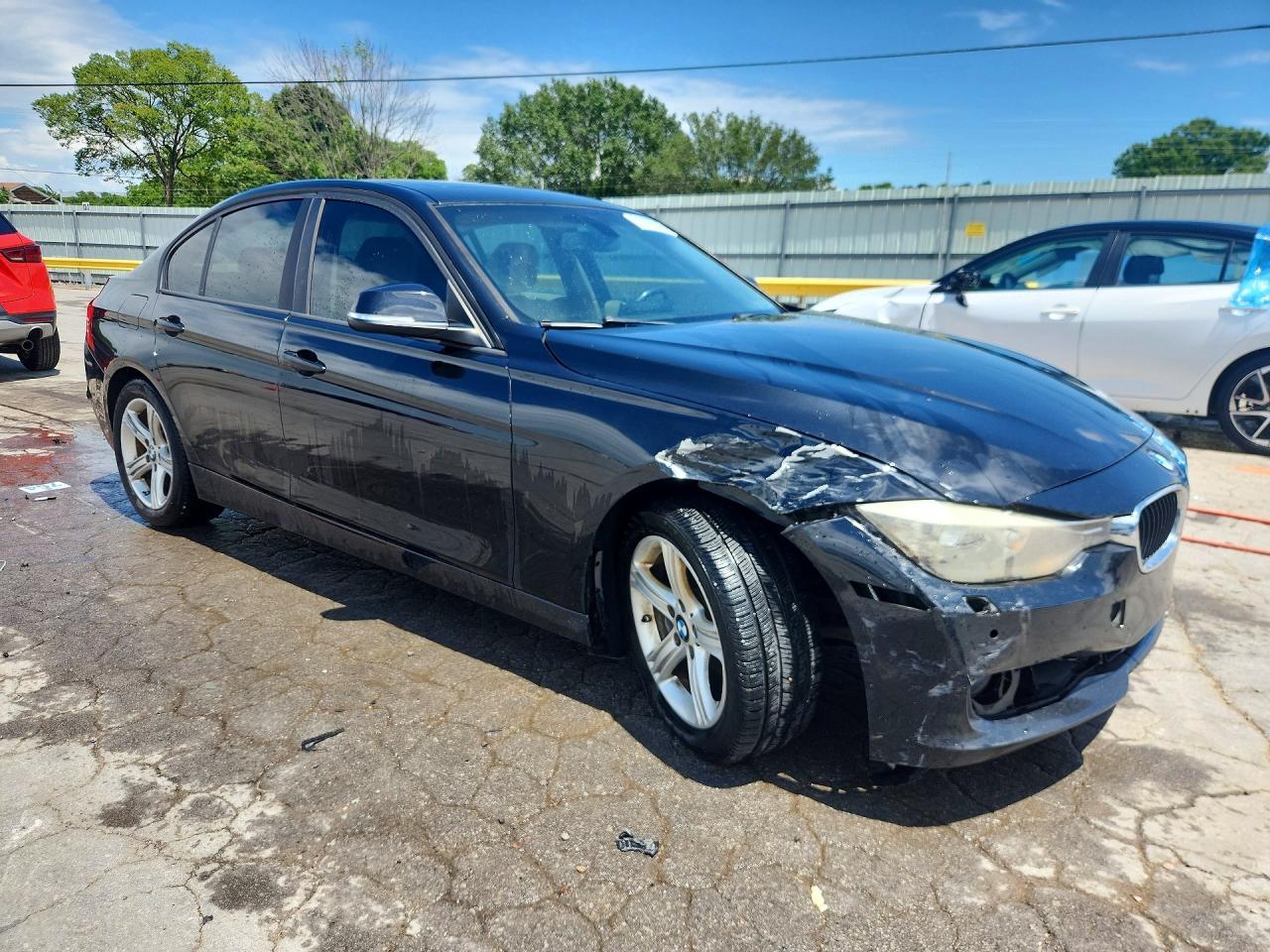 2015 BMW 328 I - Image 4