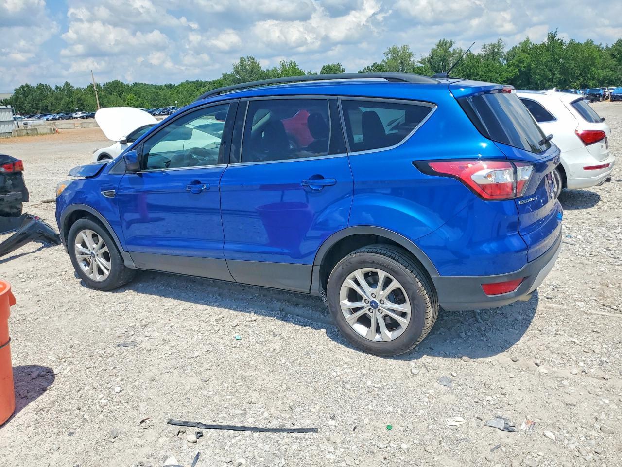 2018 Ford Escape Se - Фото 2