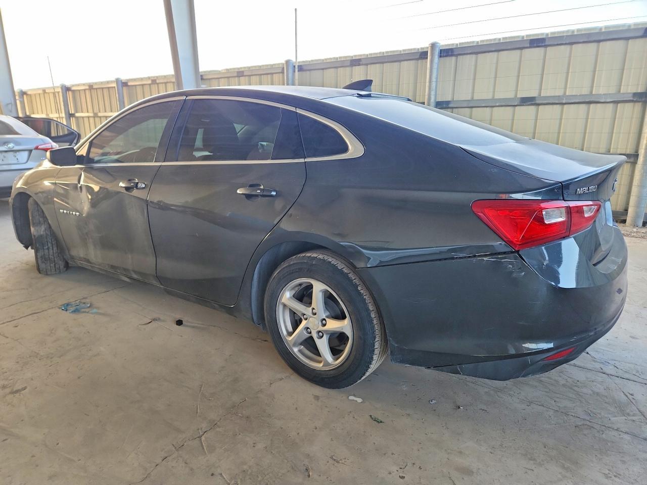 2017 Chevrolet Malibu Ls - Image 2