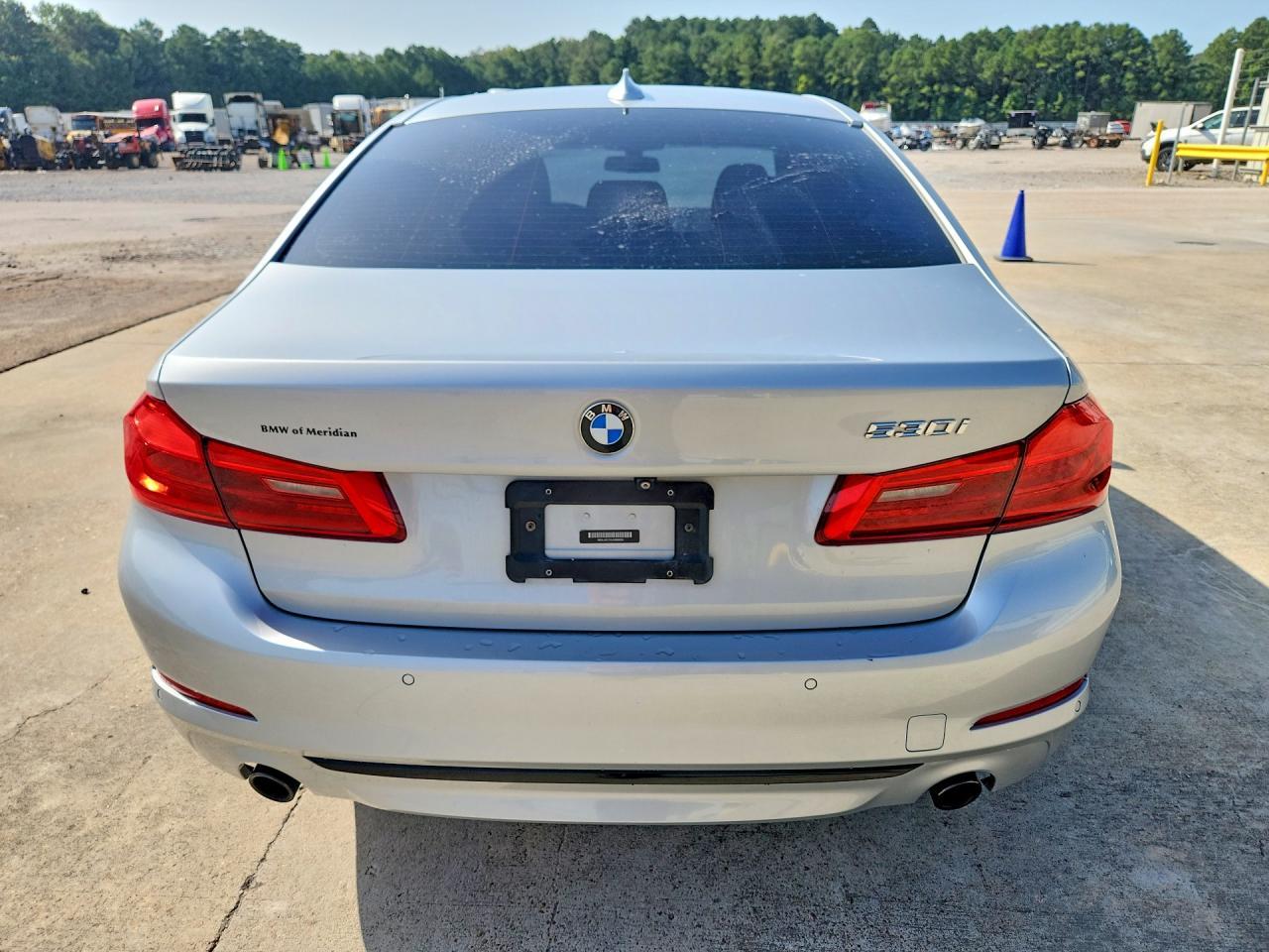 2018 BMW 530 I - Фото 6