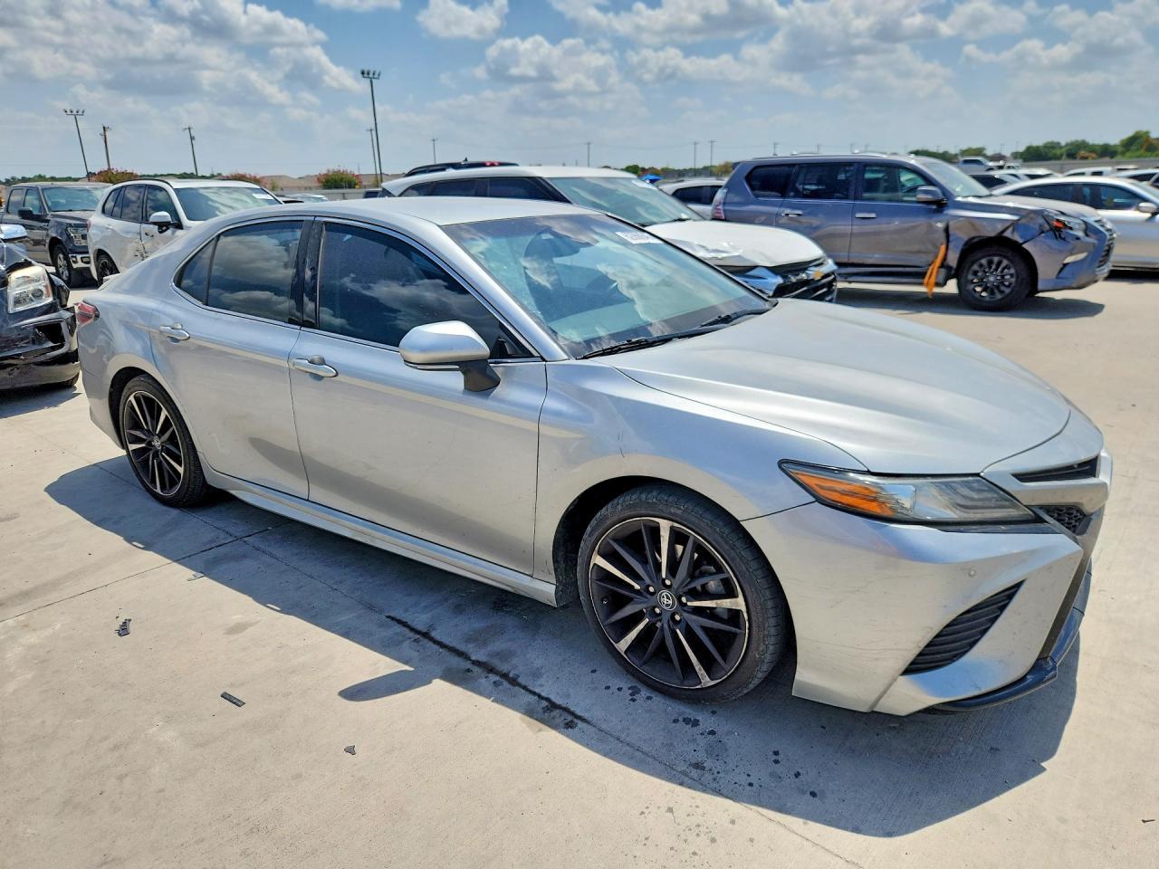 2018 Toyota Camry - Image 4