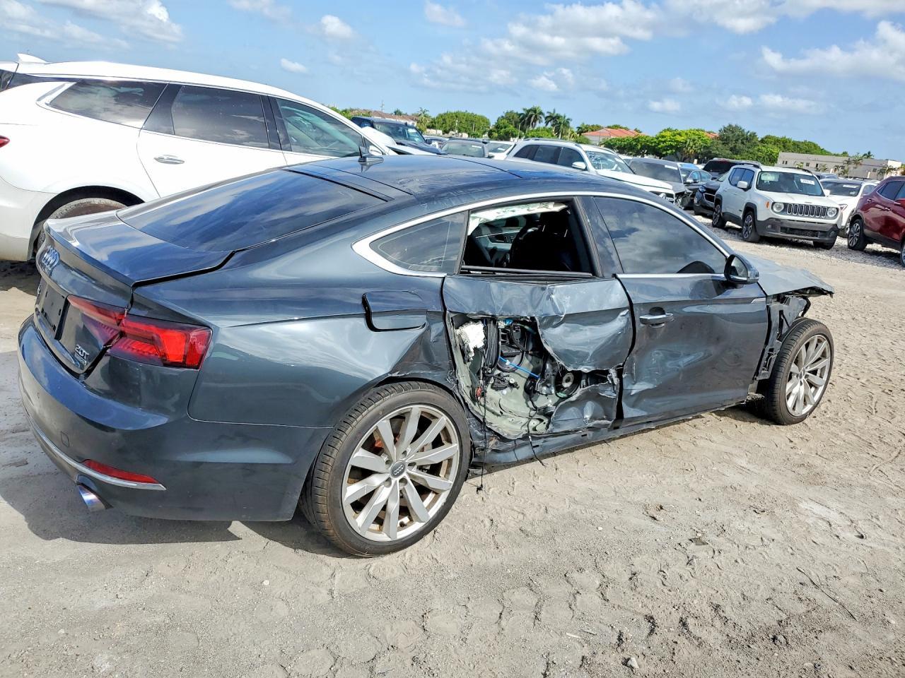 2018 Audi A5 Premium Plus - Фото 3