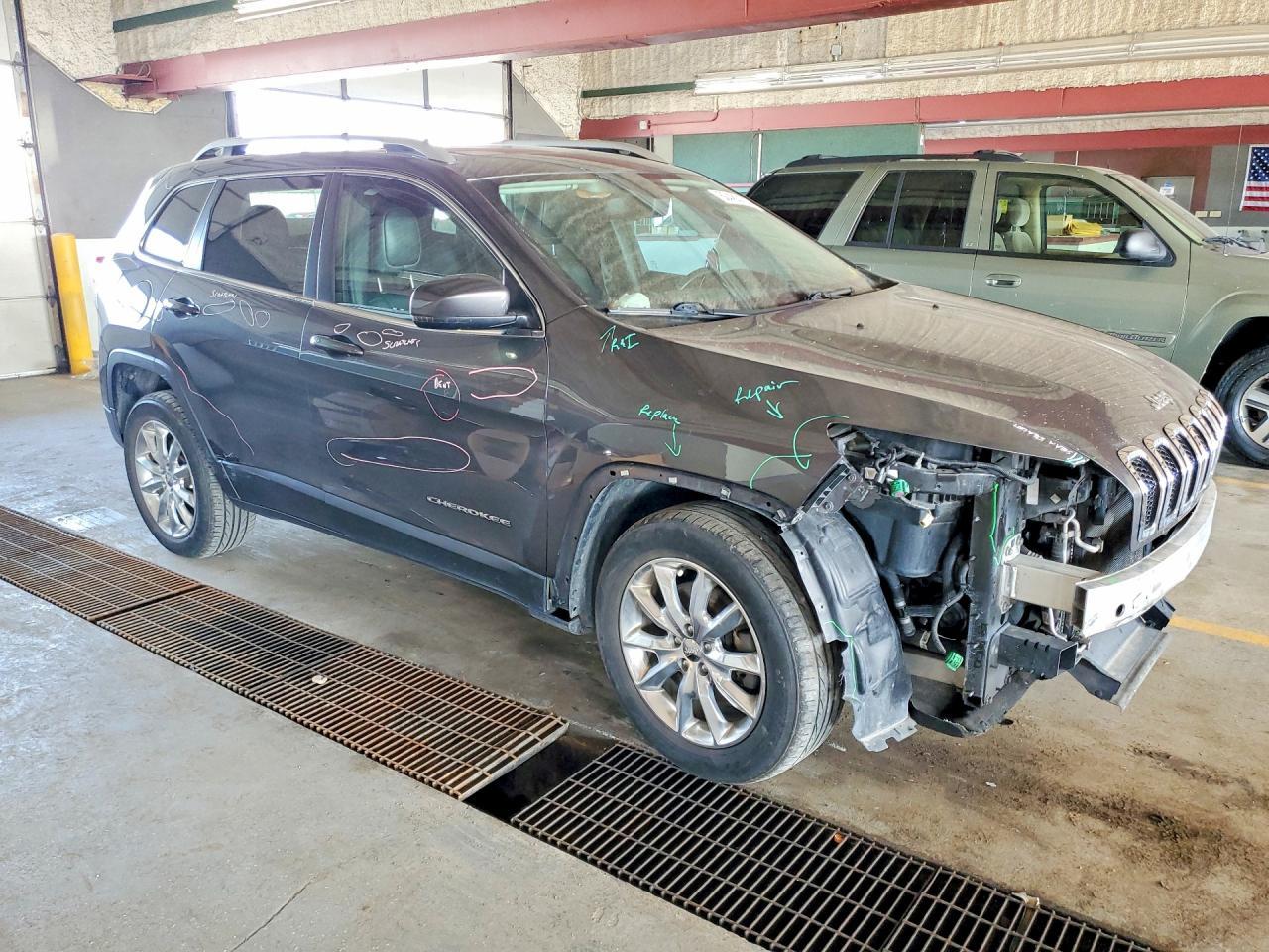 2016 Jeep Cherokee Limited - Image 4