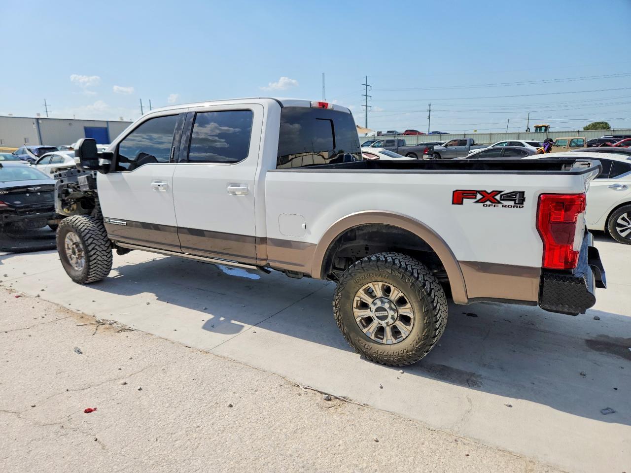 2019 Ford F250 Super Duty - Image 2