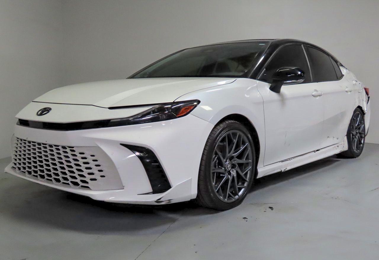 2025 Toyota Camry Xse - Фото 2