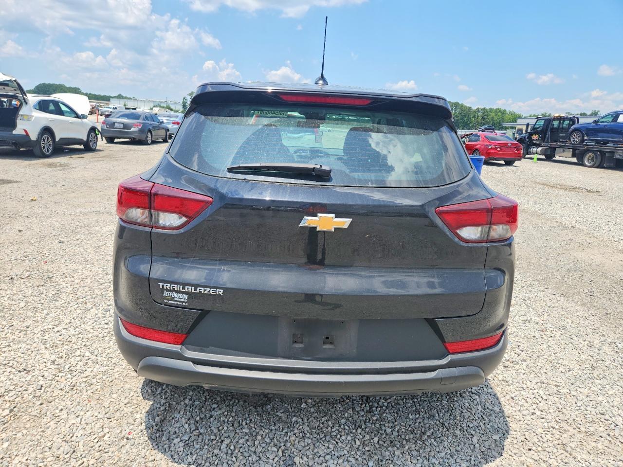 2023 Chevrolet Trailblazer Ls - Image 6