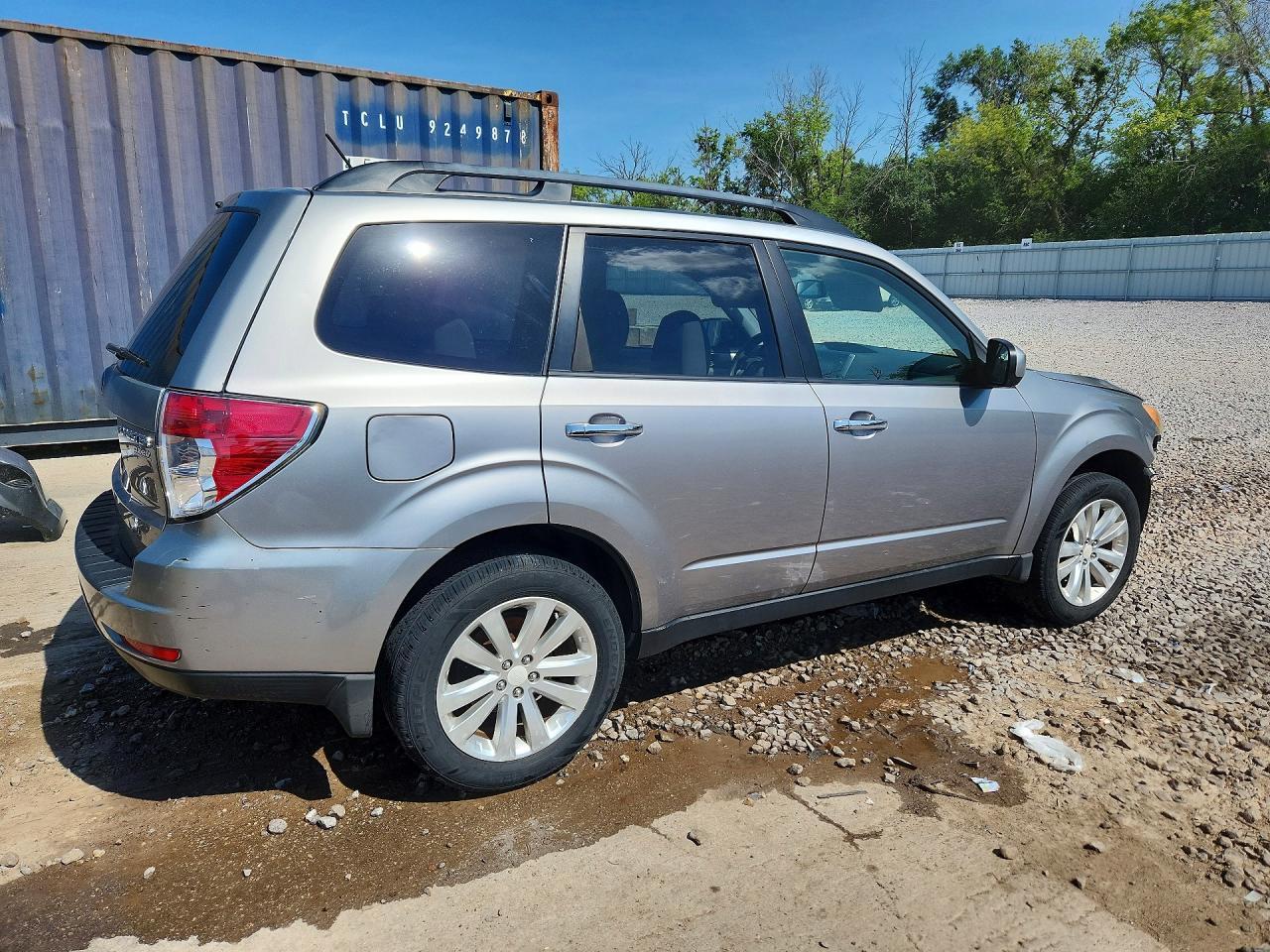 2011 Subaru Forester 2.5X Premium - Image 3