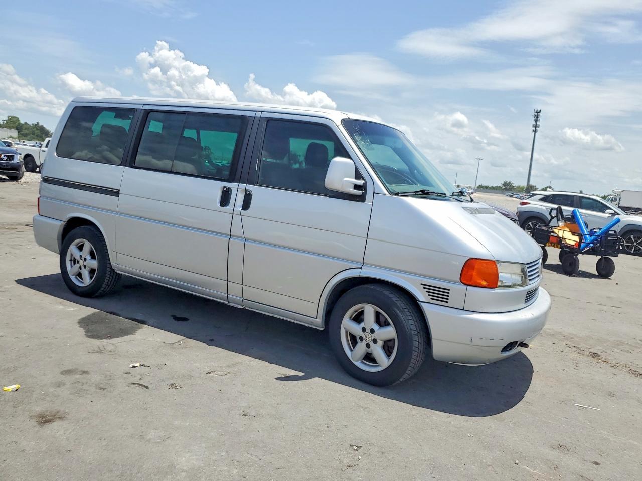 2003 Volkswagen Eurovan Mv - Фото 4