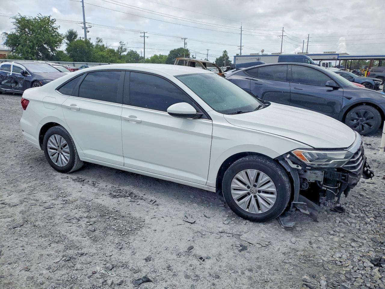 2019 Volkswagen Jetta S - Image 4