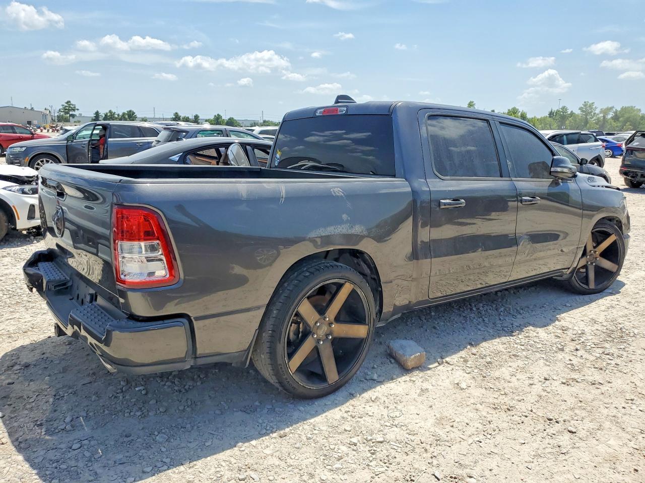 2020 Ram 1500 Big Horn - Image 3
