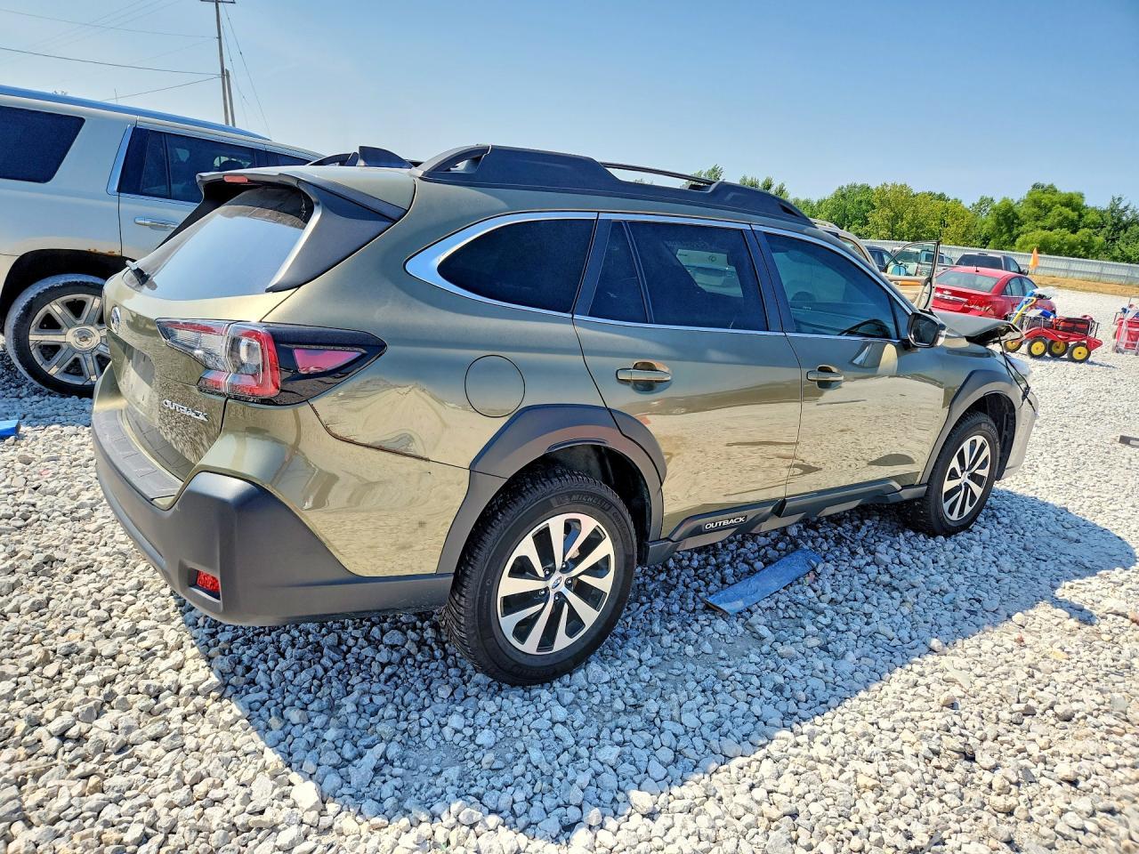 2023 Subaru Outback Premium - Фото 3