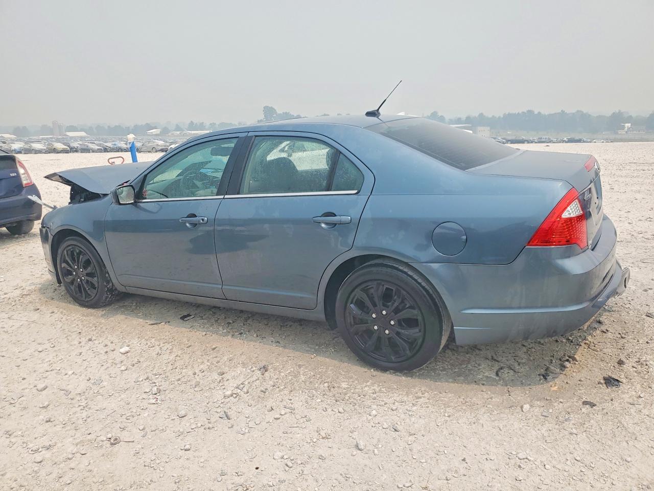 2011 Ford Fusion Se - Фото 2