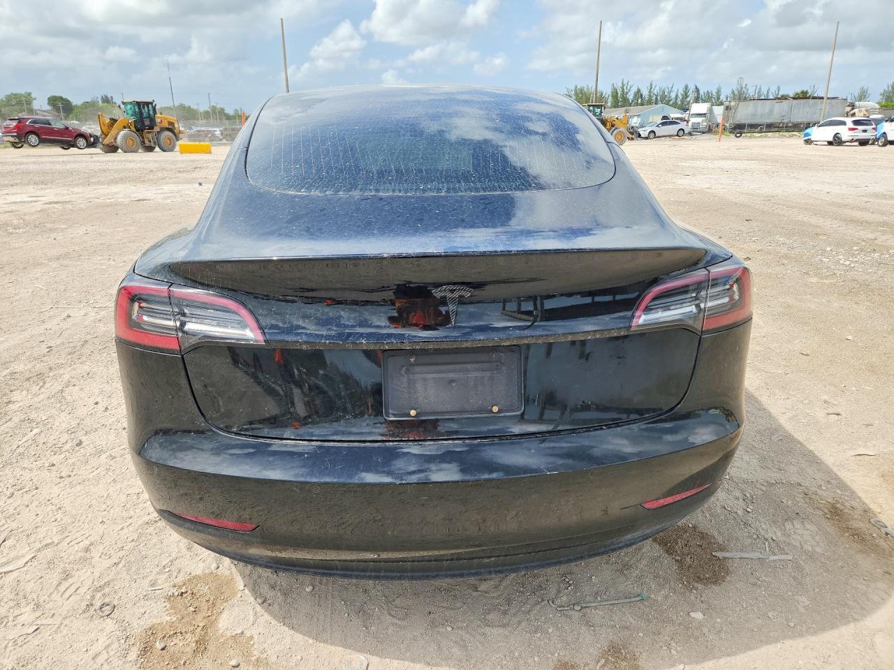 2020 Tesla Model 3 - Image 6