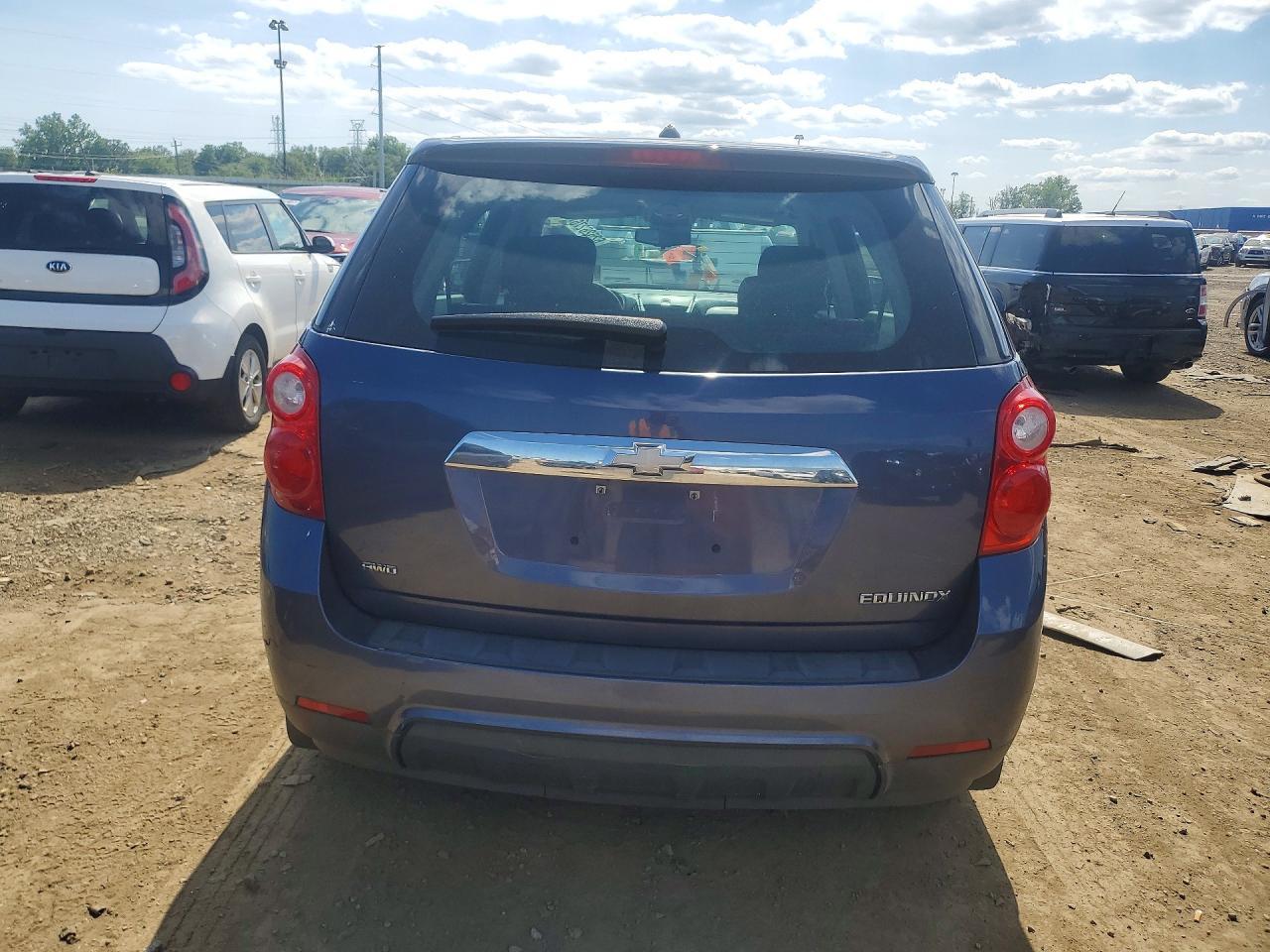2014 Chevrolet Equinox Ls - Image 6