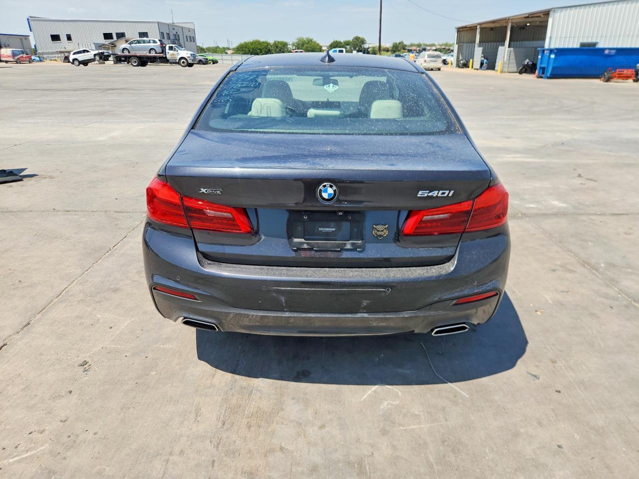 2018 BMW 540 Xi - Фото 6