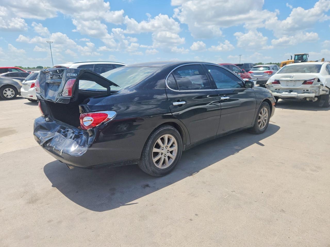2004 Lexus Es 330 - Image 3