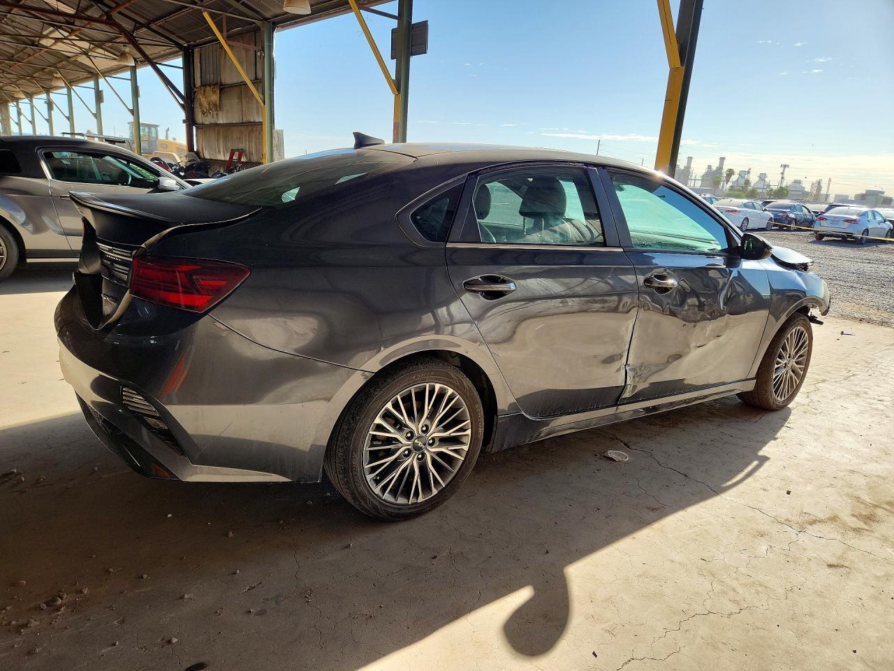 2023 Kia Forte Gt-Line - Image 3
