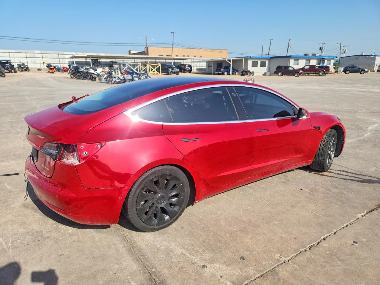 2019 Tesla Model 3 - Image 3