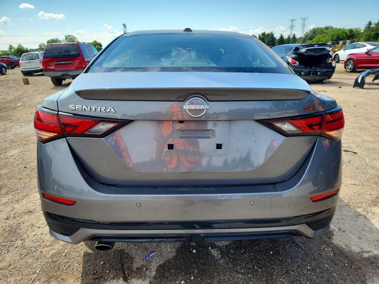 2024 Nissan Sentra Sr - Image 6