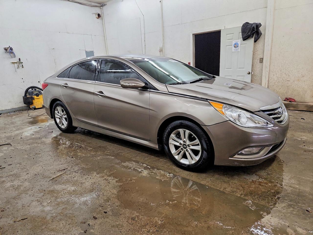 2014 Hyundai Sonata Gls - Фото 4