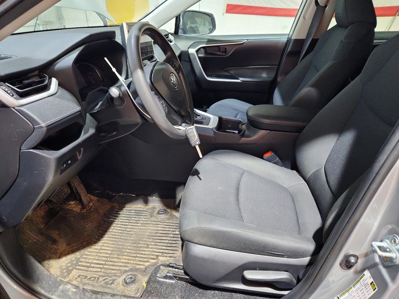 2024 Toyota Rav4 Le - Фото 7